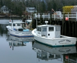 lobster-boats-at-wharf-in-Boothbay_DSC05811